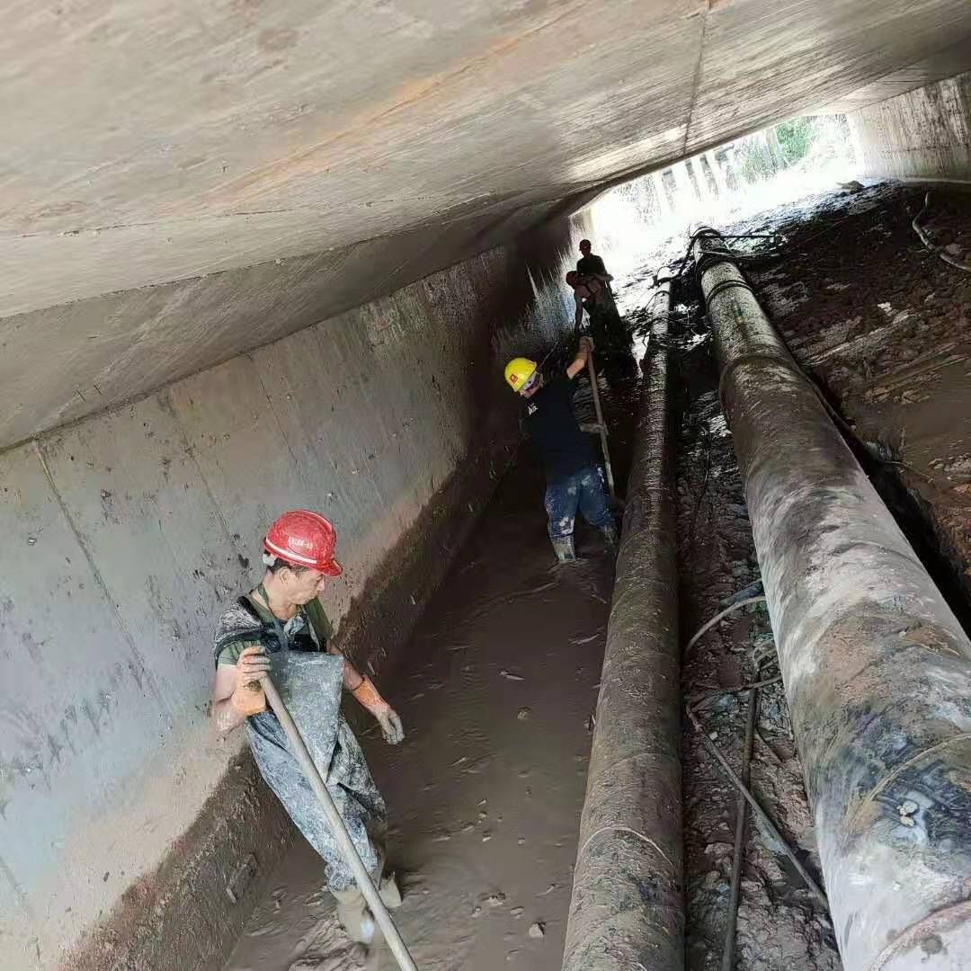 乌什工业管道清淤