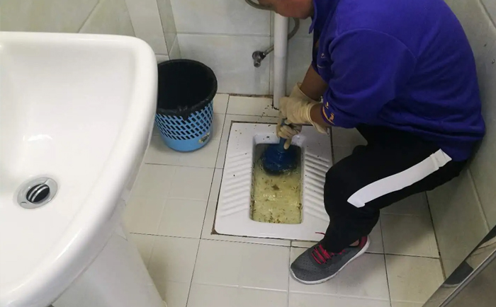 乌什疏通蹲坑