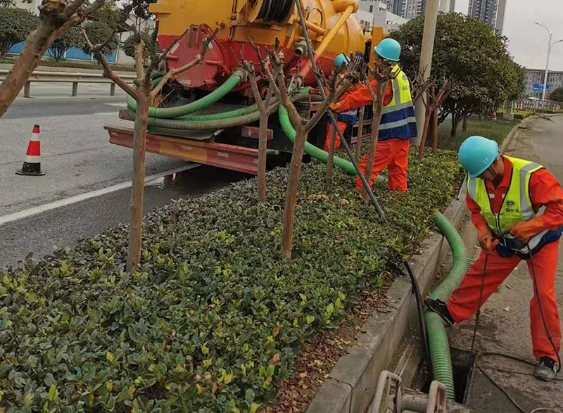 乌什市政管道清淤